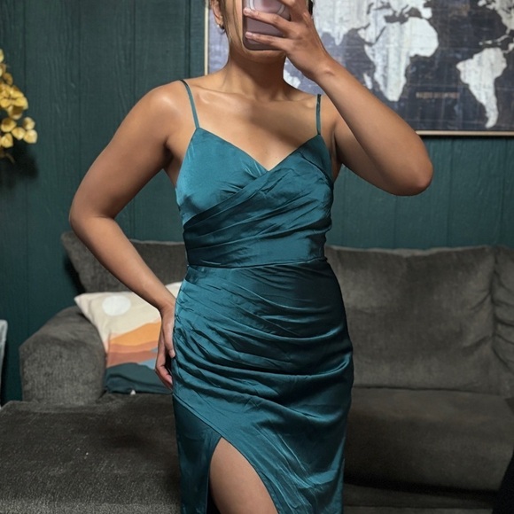 ⚫️ LULUS Glamorous Persona Teal Satin Pleated Sleeveless Tulip Maxi Dress - Picture 8 of 10
